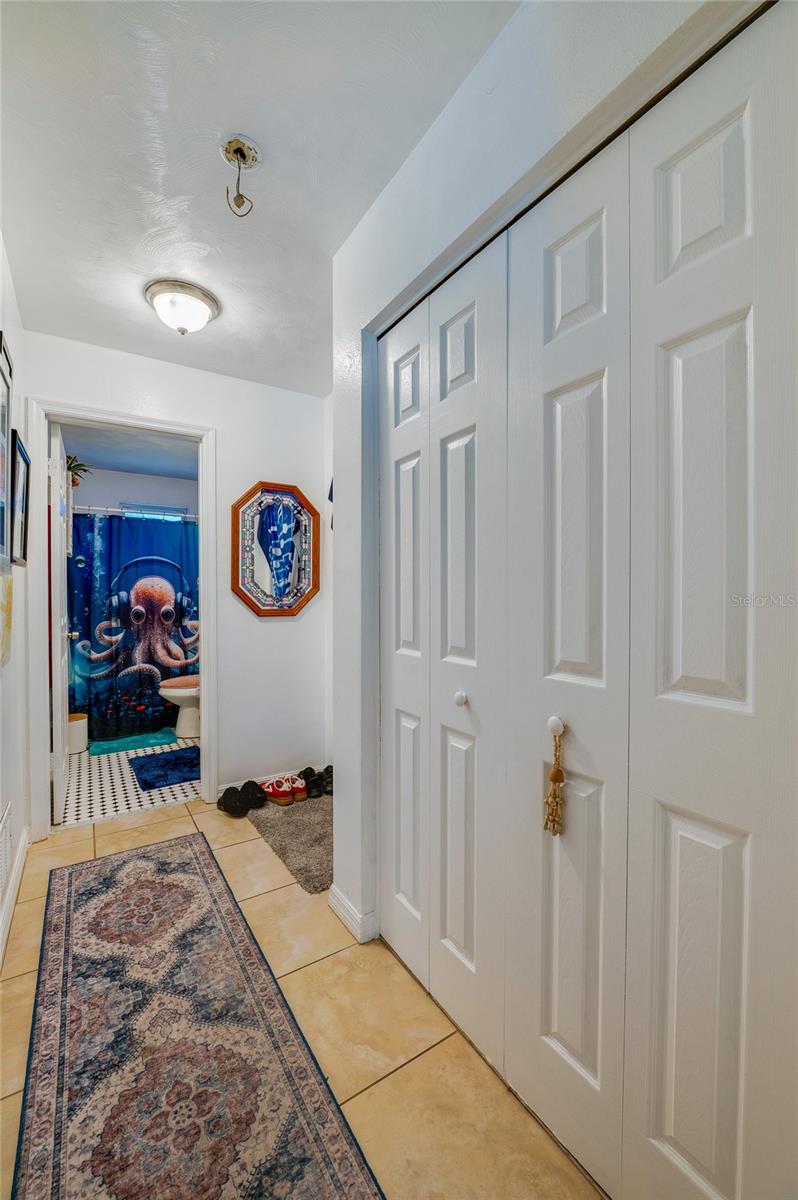 BEVERLY HILLS UN 14 - Residential