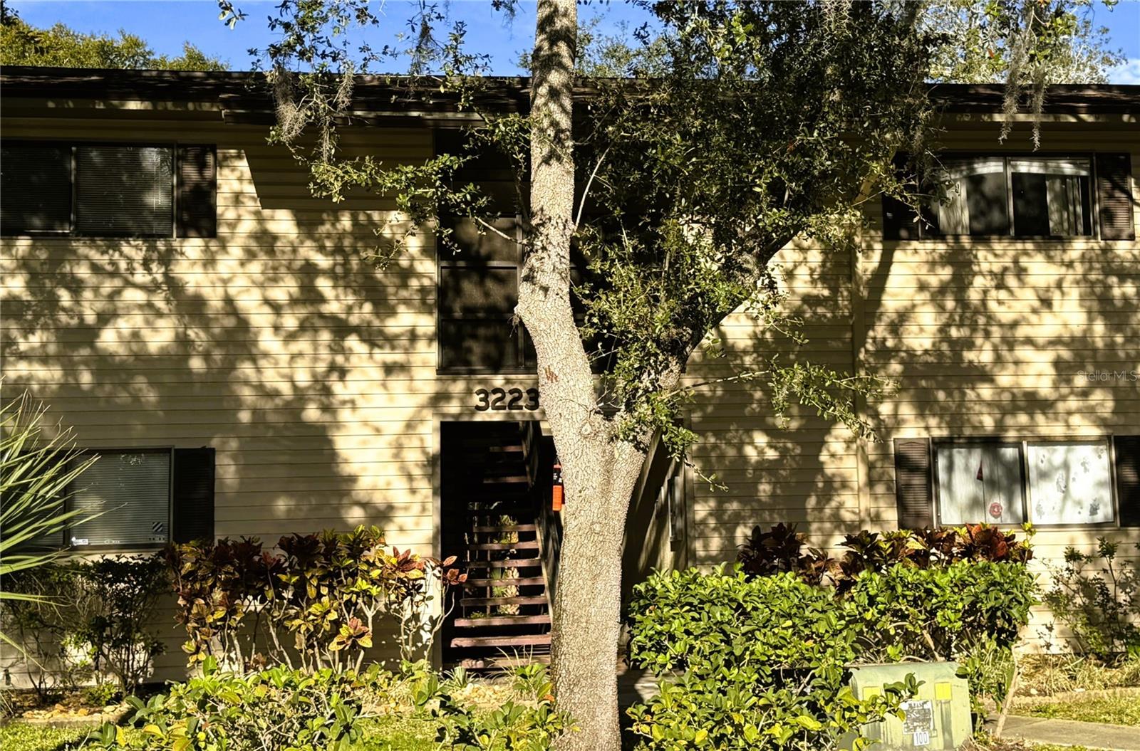 3223 FOX CHASE CIRCLE N 206