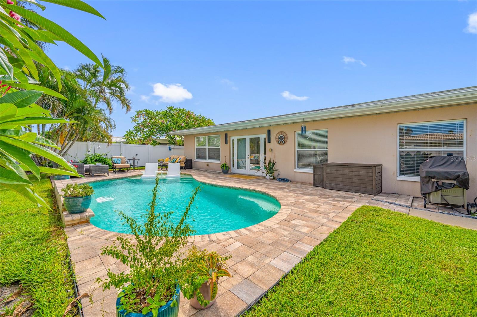 14921 SOVEREIGN DRIVE