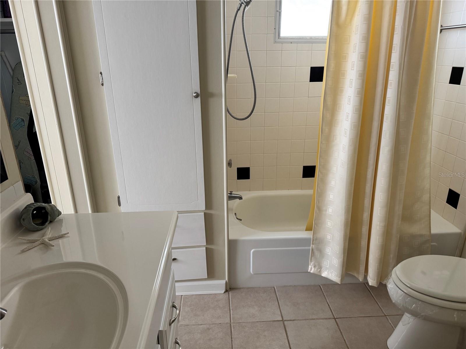 BROOK TO BAY - Residential