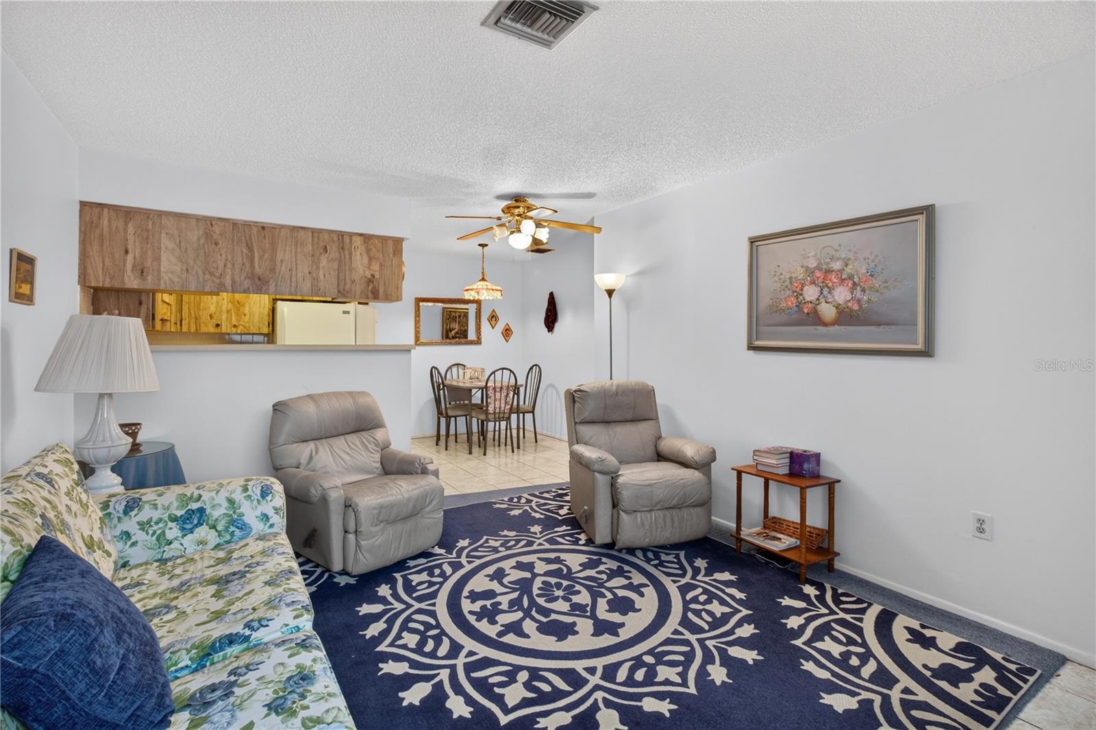 6176 CHESHAM DRIVE 8