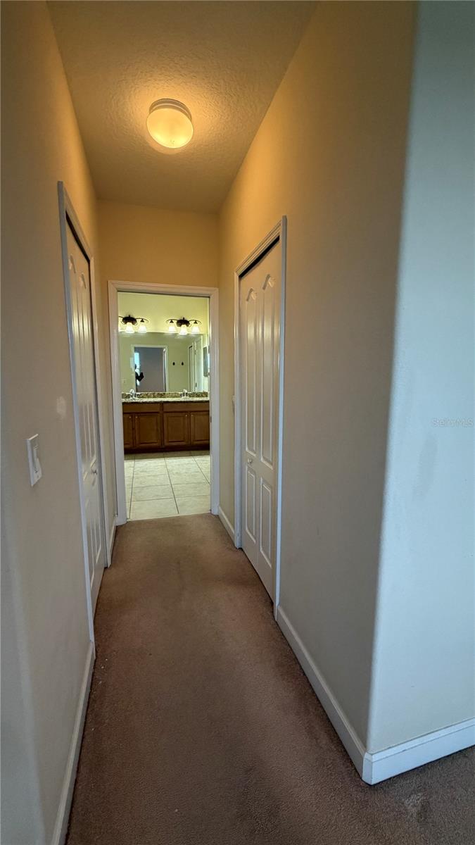 CLERMONT NOTTINGHAM AT LEGENDS - Residential Lease