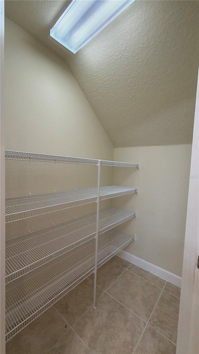 CLERMONT NOTTINGHAM AT LEGENDS - Residential Lease