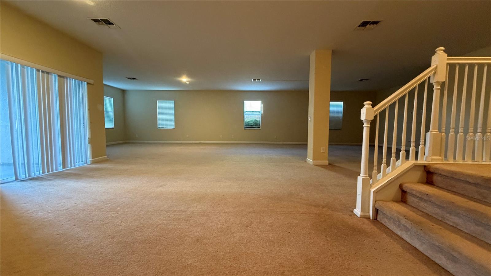 CLERMONT NOTTINGHAM AT LEGENDS - Residential Lease