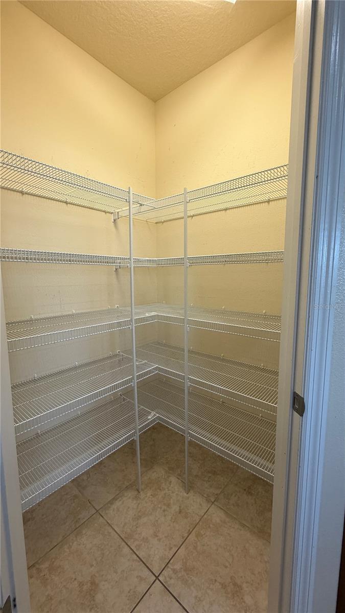 CLERMONT NOTTINGHAM AT LEGENDS - Residential Lease