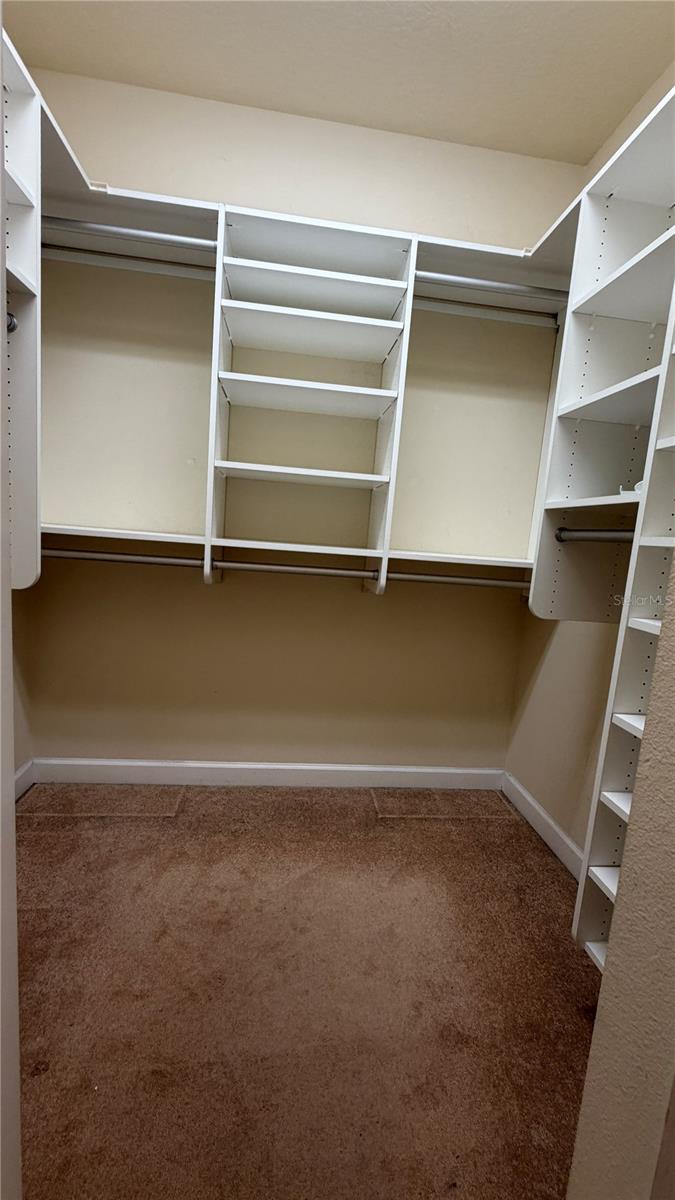 CLERMONT NOTTINGHAM AT LEGENDS - Residential Lease