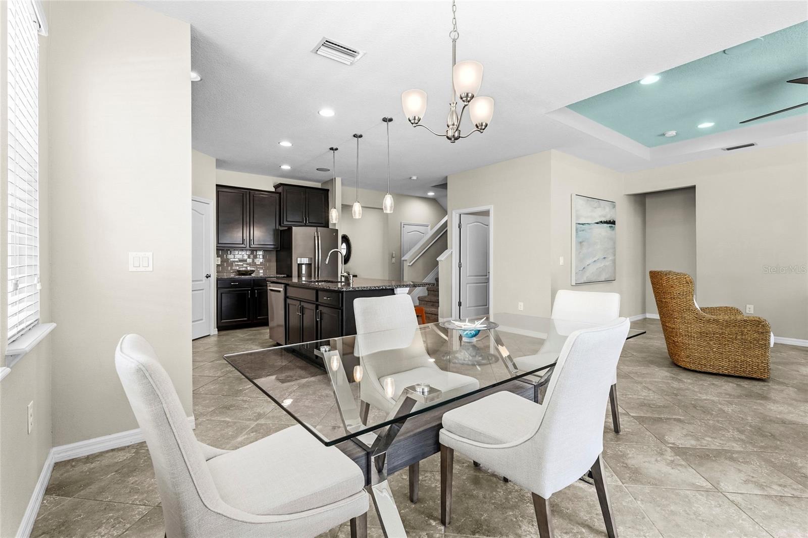 LUNA BAY - Residential