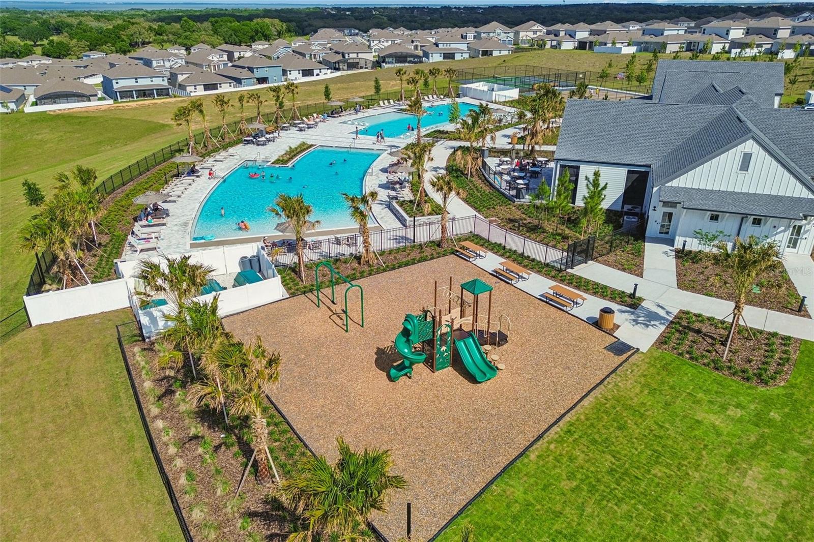 VILLAGES/MINNEOLA HILLS PH 1A - Residential