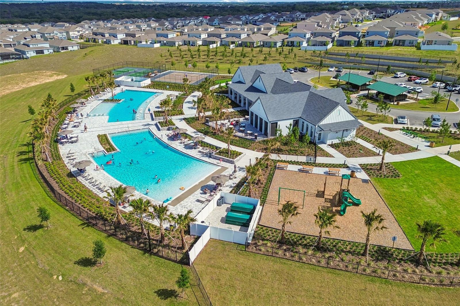 VILLAGES/MINNEOLA HILLS PH 1A - Residential