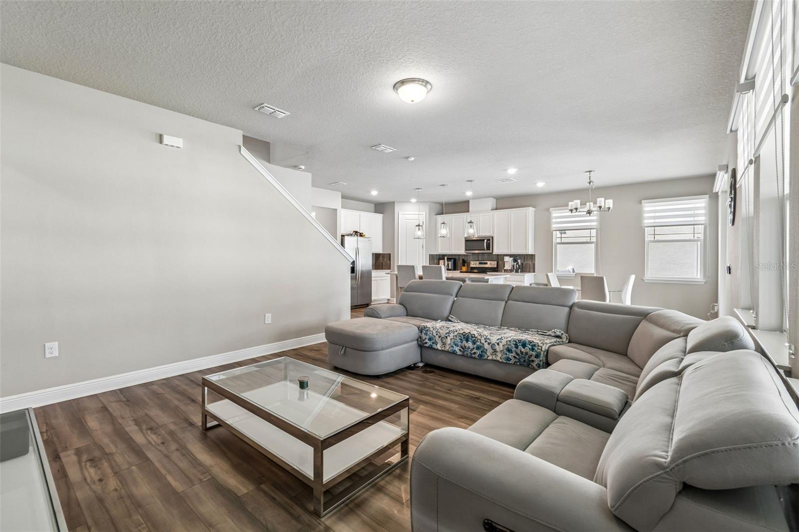 VILLAGES/MINNEOLA HILLS PH 1A - Residential