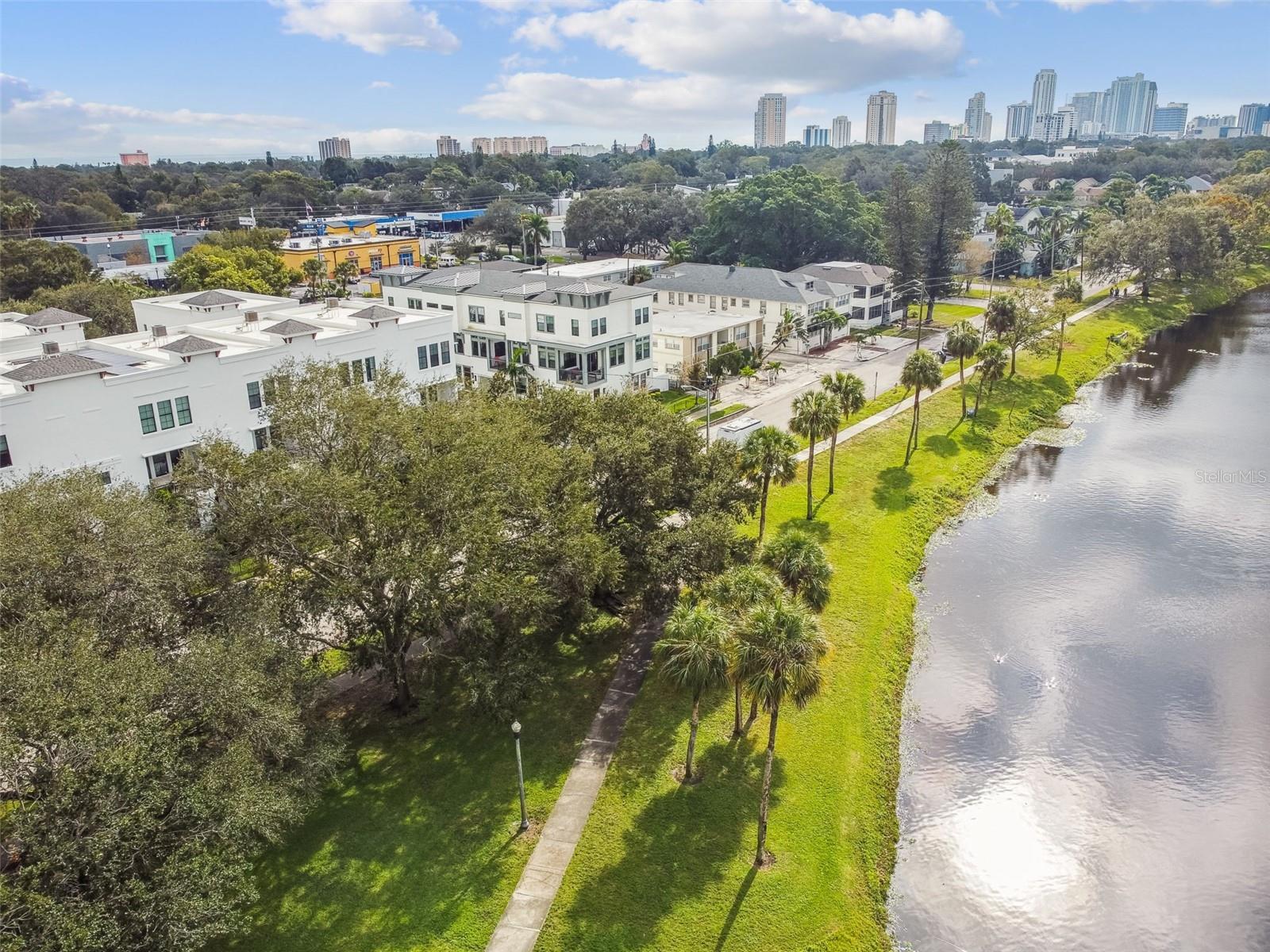 UPTOWN CRESCENT LAKE - Residential Lease