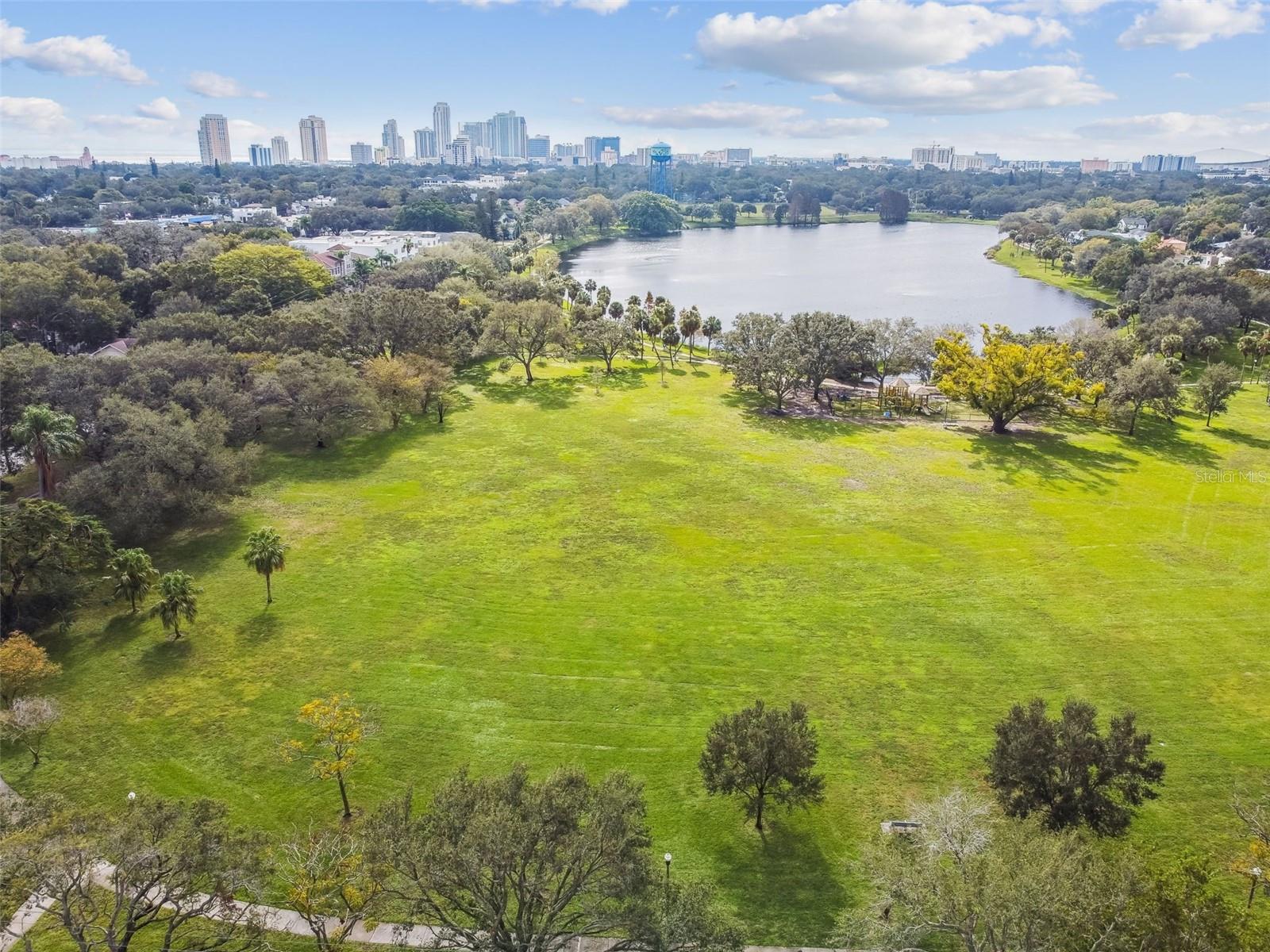 UPTOWN CRESCENT LAKE - Residential Lease