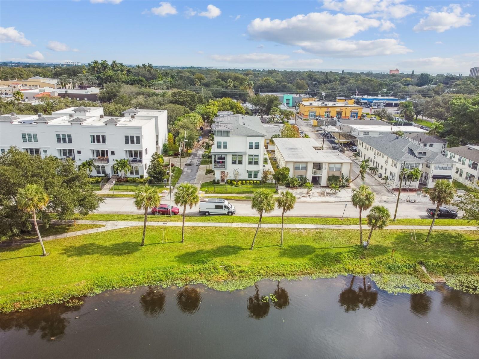 UPTOWN CRESCENT LAKE - Residential Lease