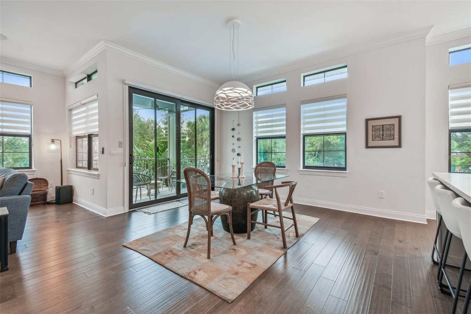 UPTOWN CRESCENT LAKE - Residential Lease