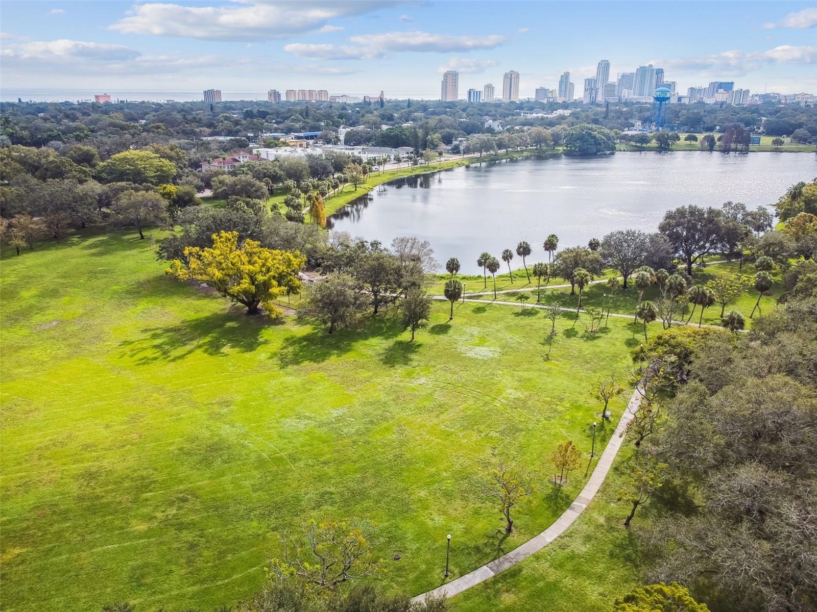 UPTOWN CRESCENT LAKE - Residential Lease