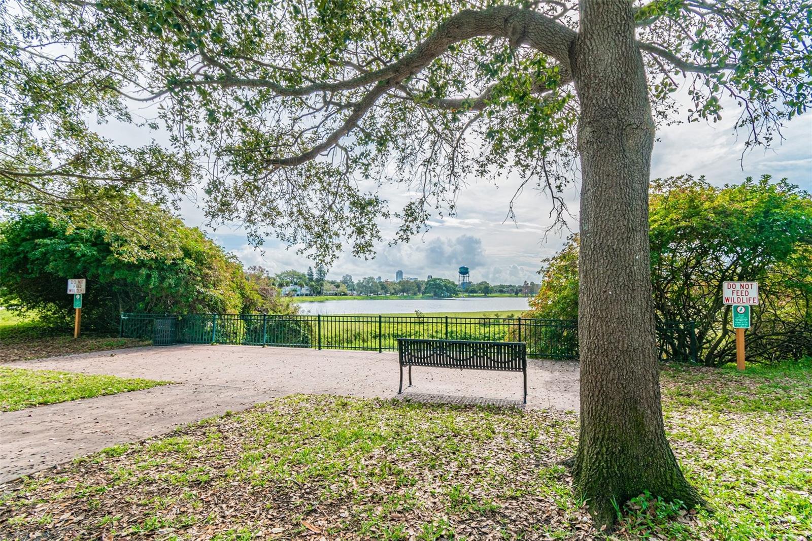 UPTOWN CRESCENT LAKE - Residential Lease