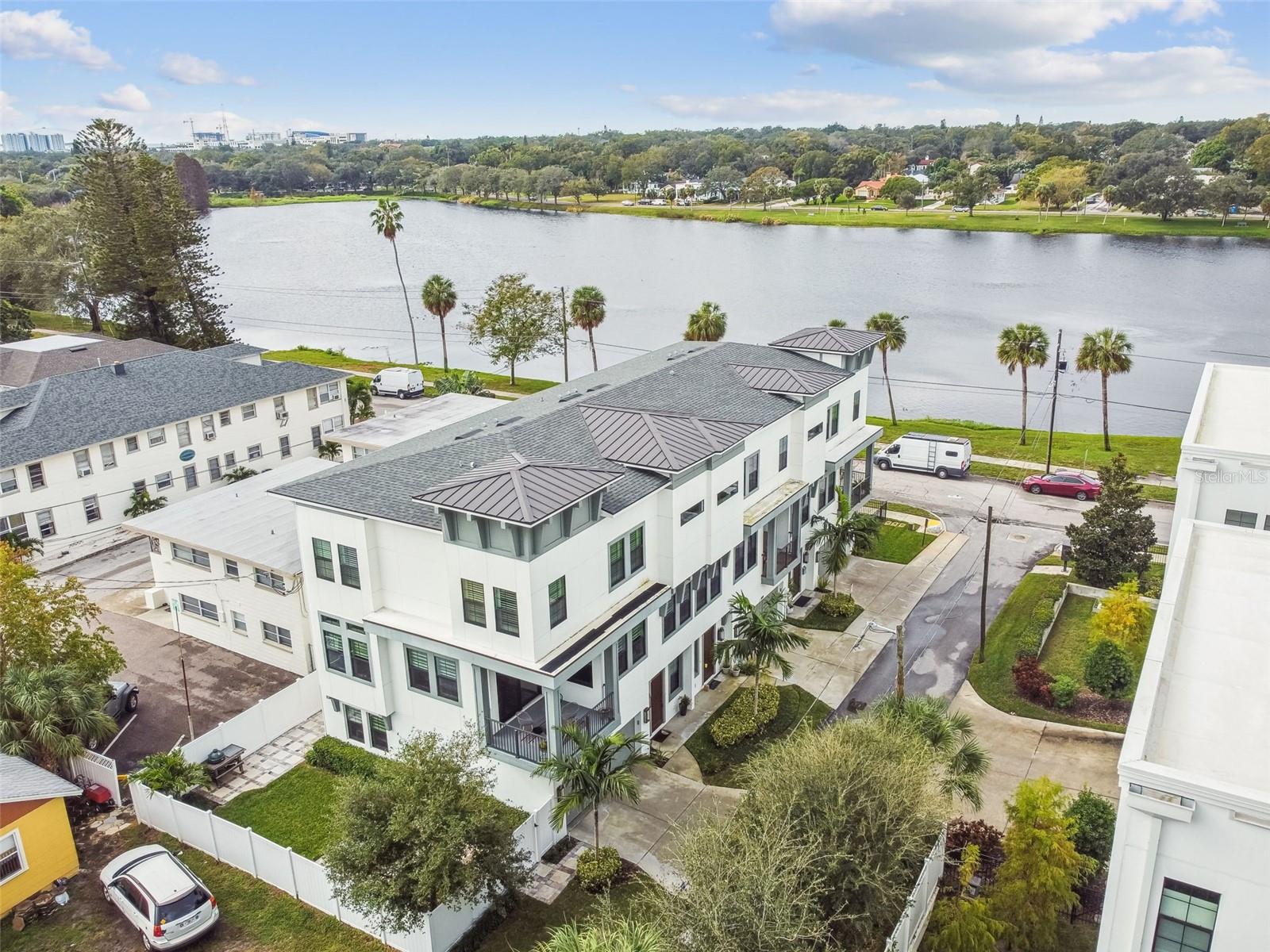 UPTOWN CRESCENT LAKE - Residential Lease