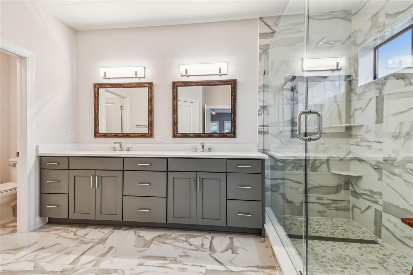 UPTOWN CRESCENT LAKE - Residential Lease