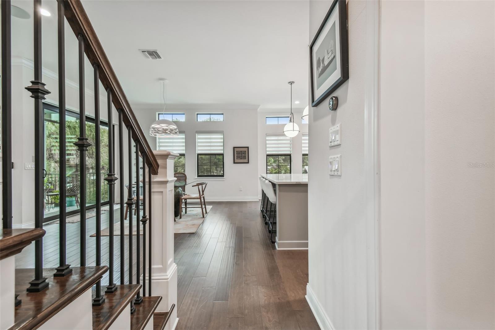 UPTOWN CRESCENT LAKE - Residential Lease