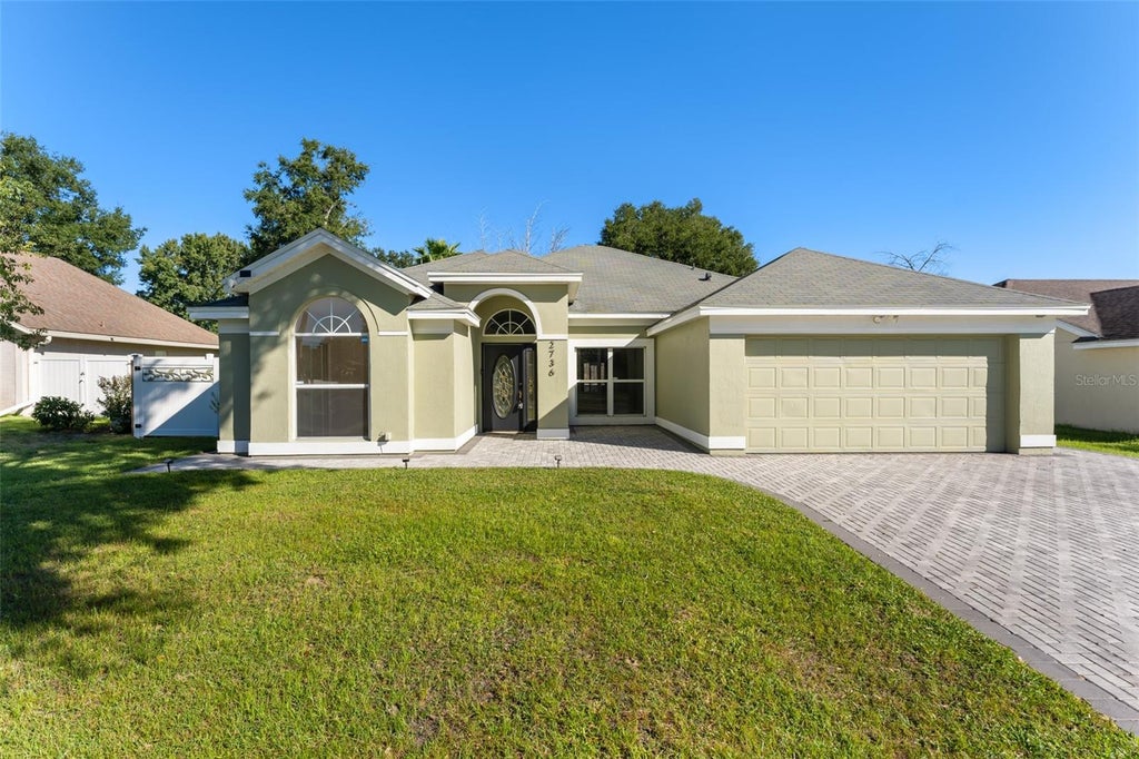 Photo of 2736 Springfield Dr, Ocoee, FL 34761 (MLS # O6450408)