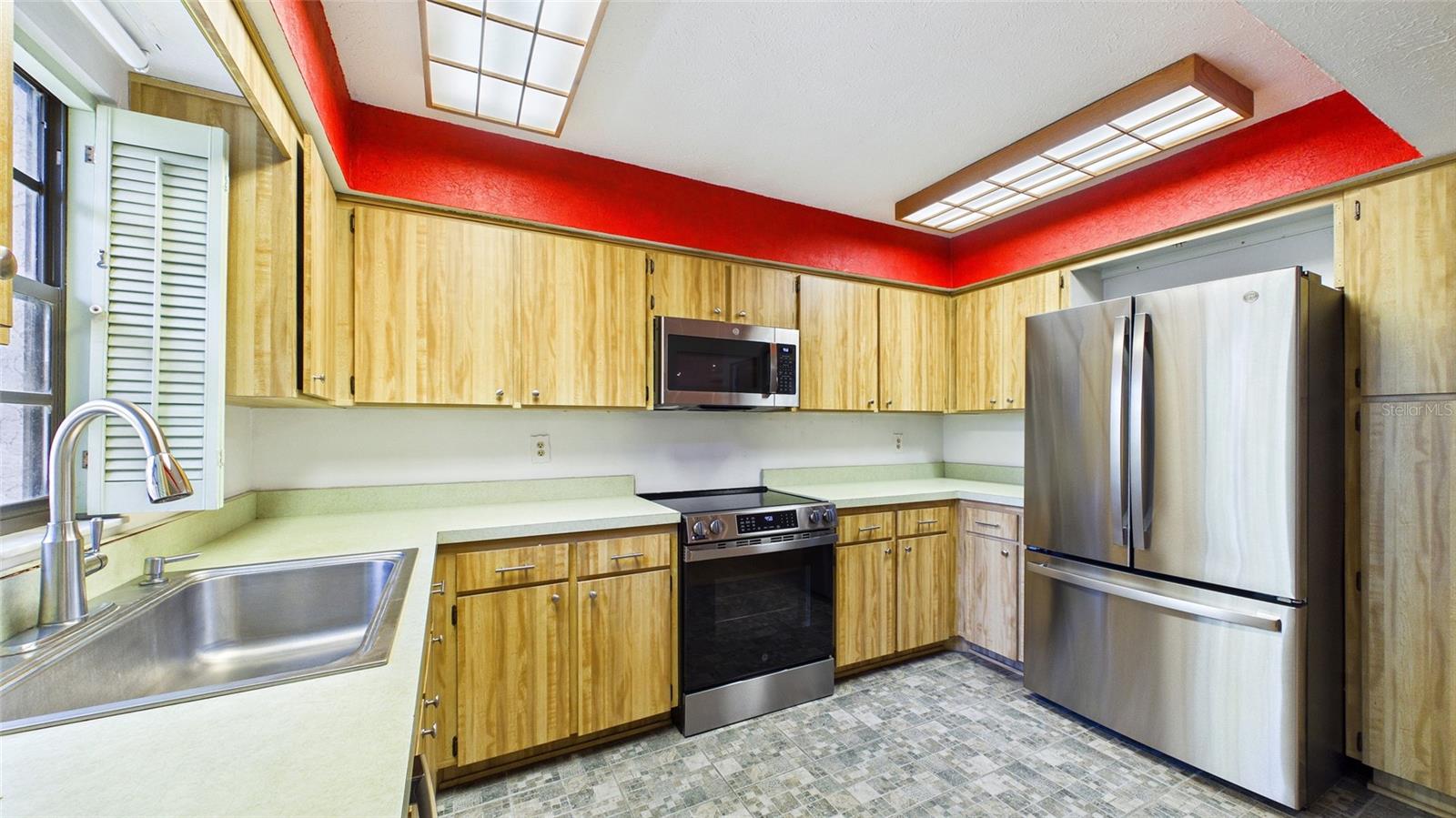 CAMBRIDGE CLARK ESTATES - Residential