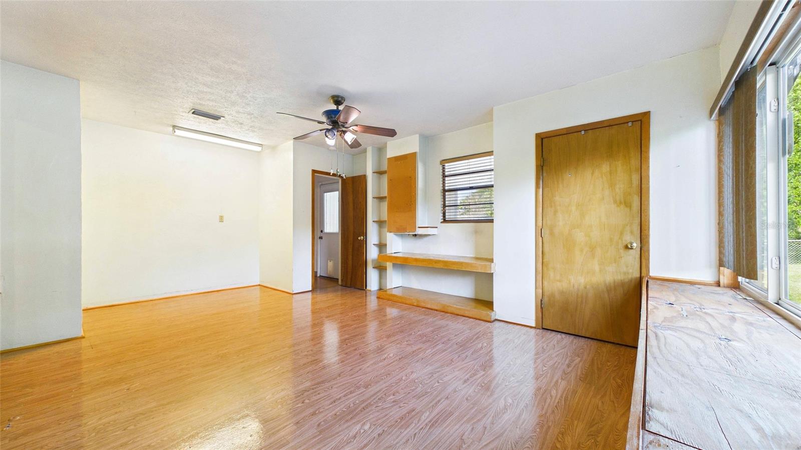 CAMBRIDGE CLARK ESTATES - Residential