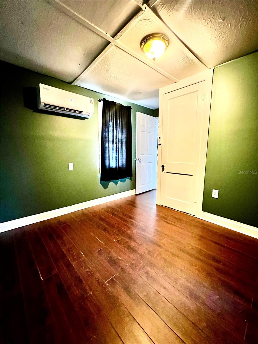 EUSTIS MC CLELLANDS - Residential