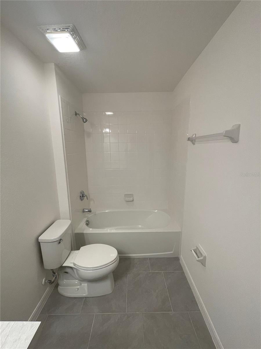 LEGACY LNDGS - Residential Lease