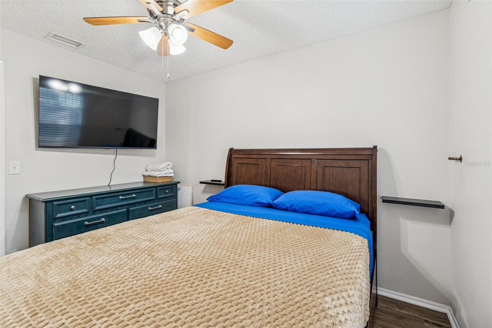 MAC FARLANES REV MAP OF ADD - Residential Lease