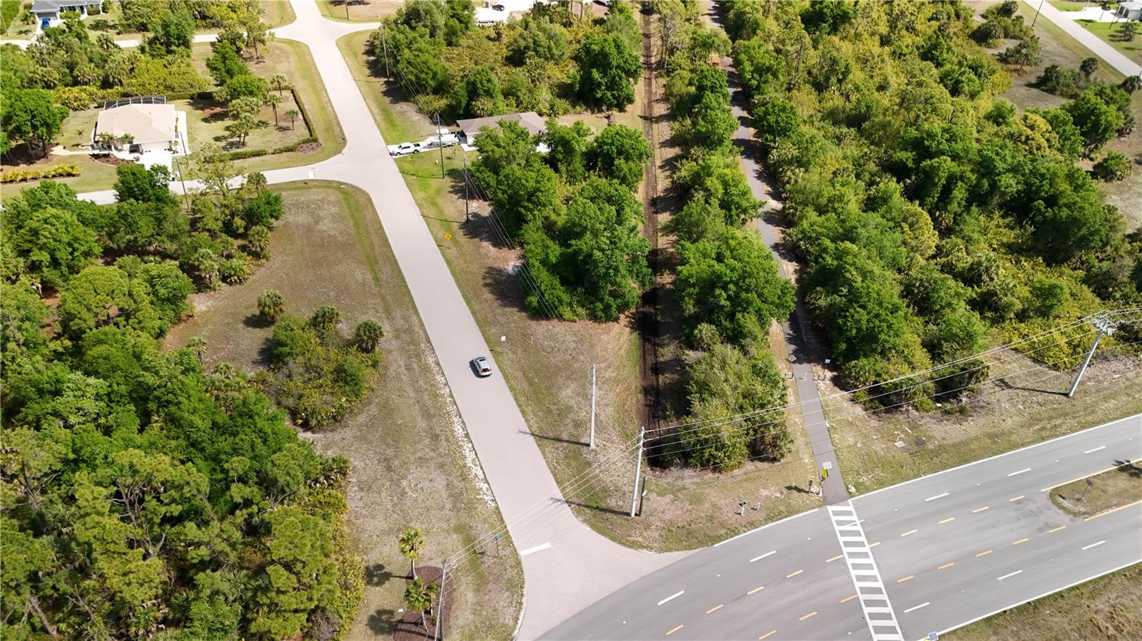 ROTONDA LAKES - Land