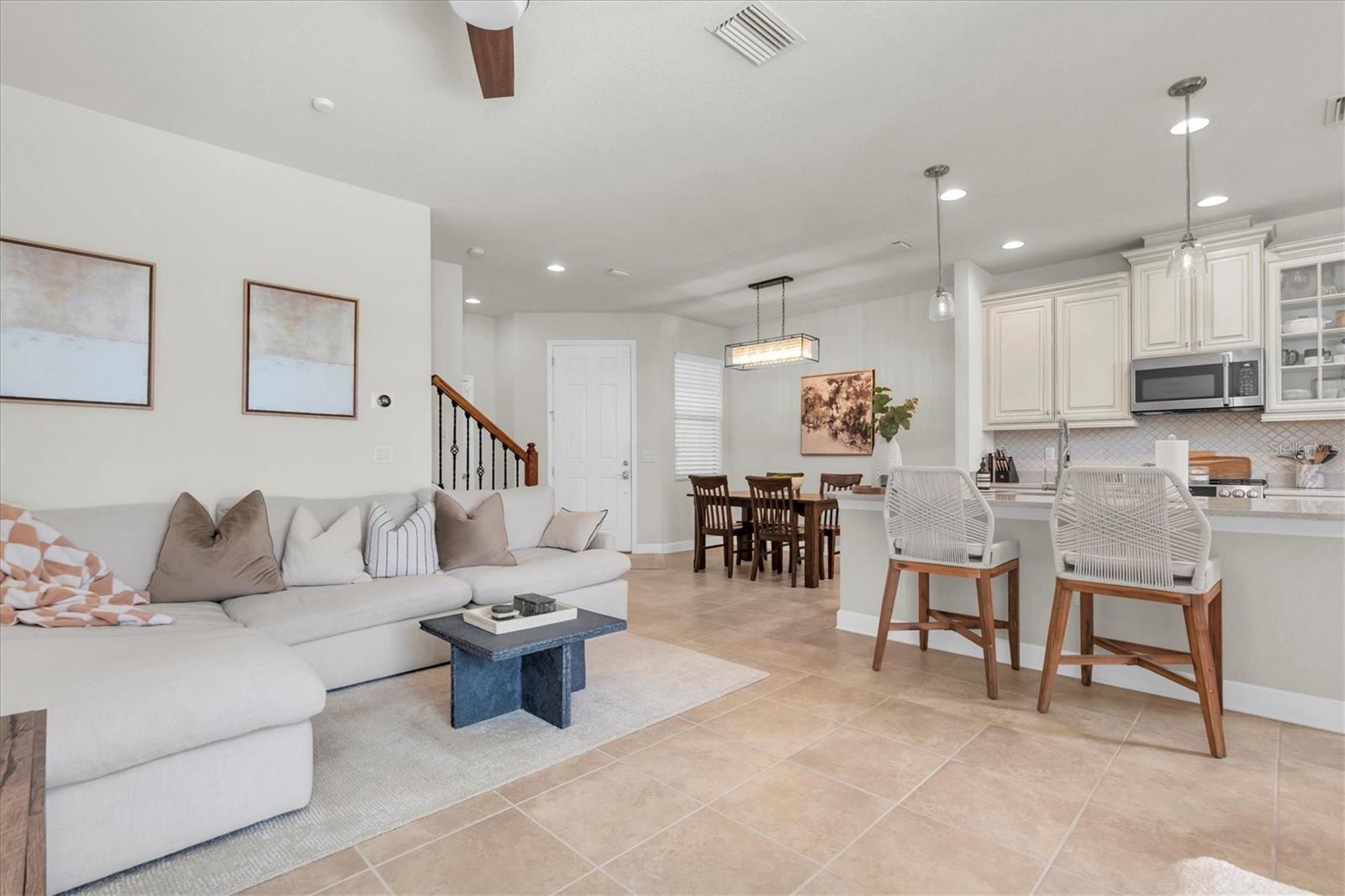 MAPLE GLEN - Residential