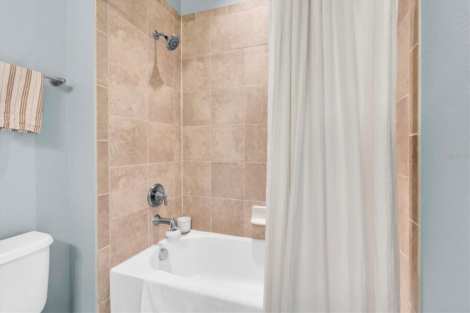 MAPLE GLEN - Residential