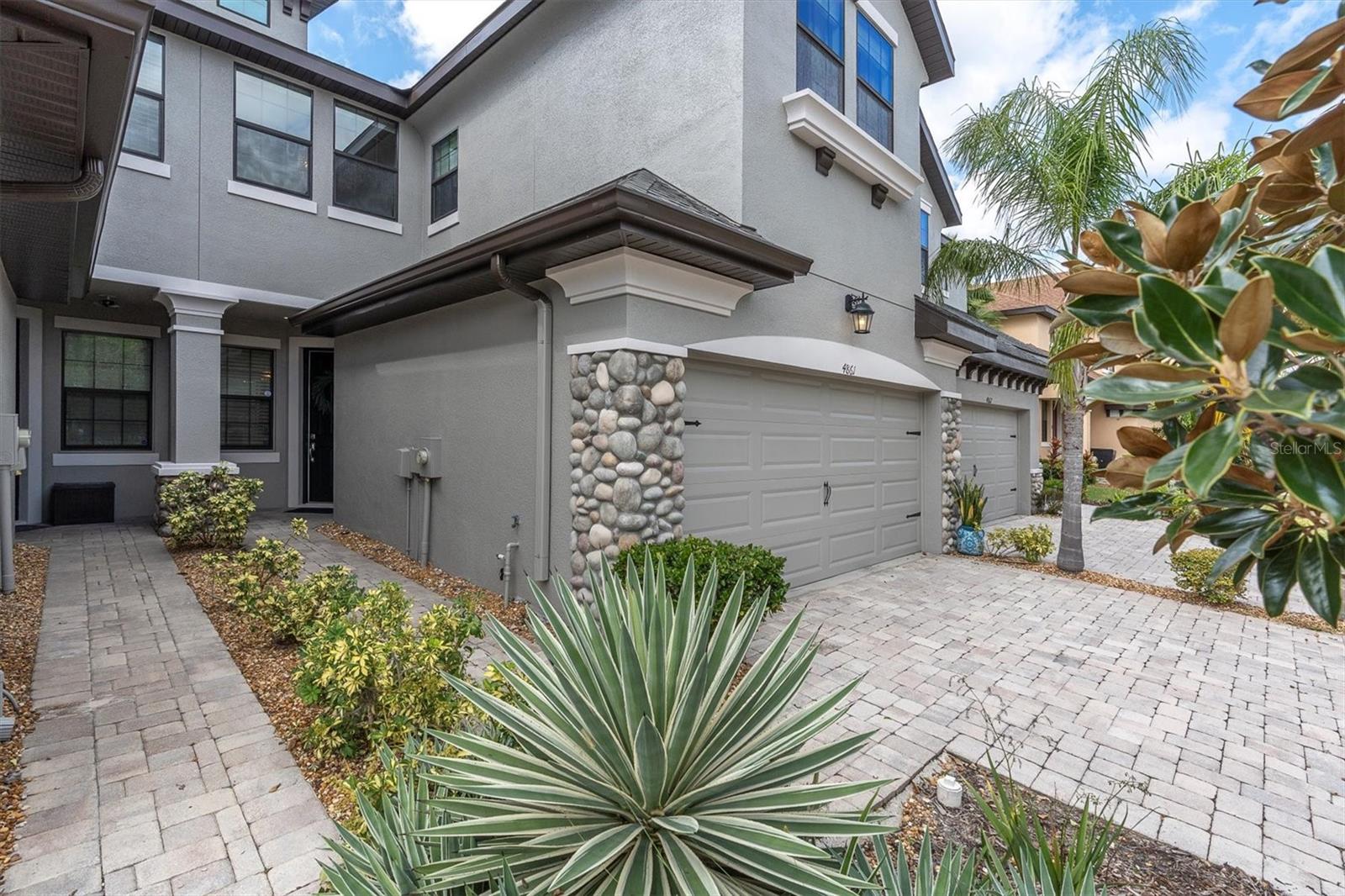 MAPLE GLEN - Residential