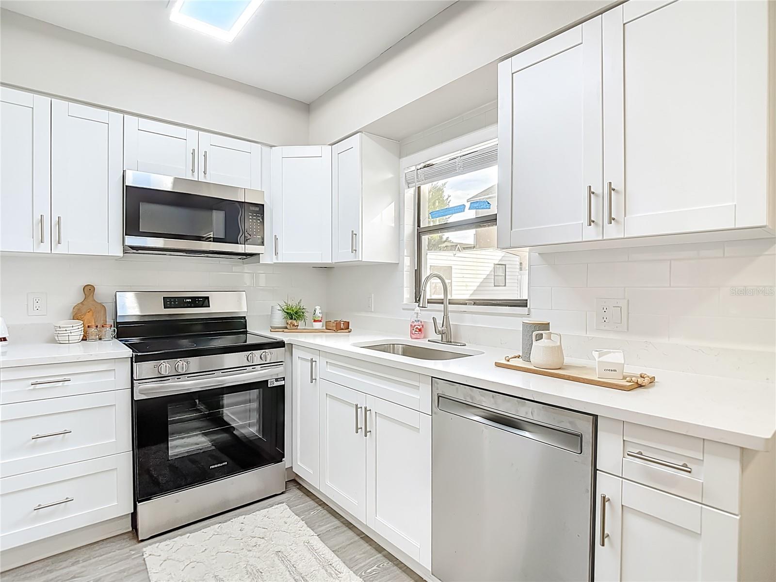 BELT COURT - Residential