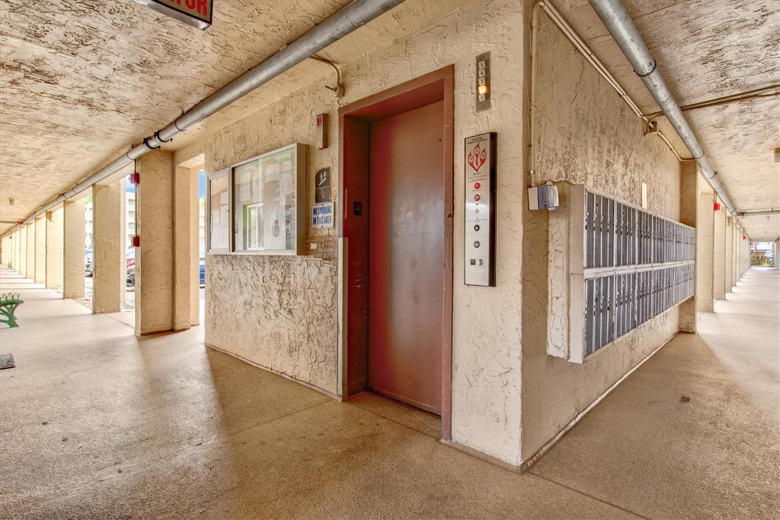 BAYSHORE ON THE LAKE APTS II SEC 3 - Residential