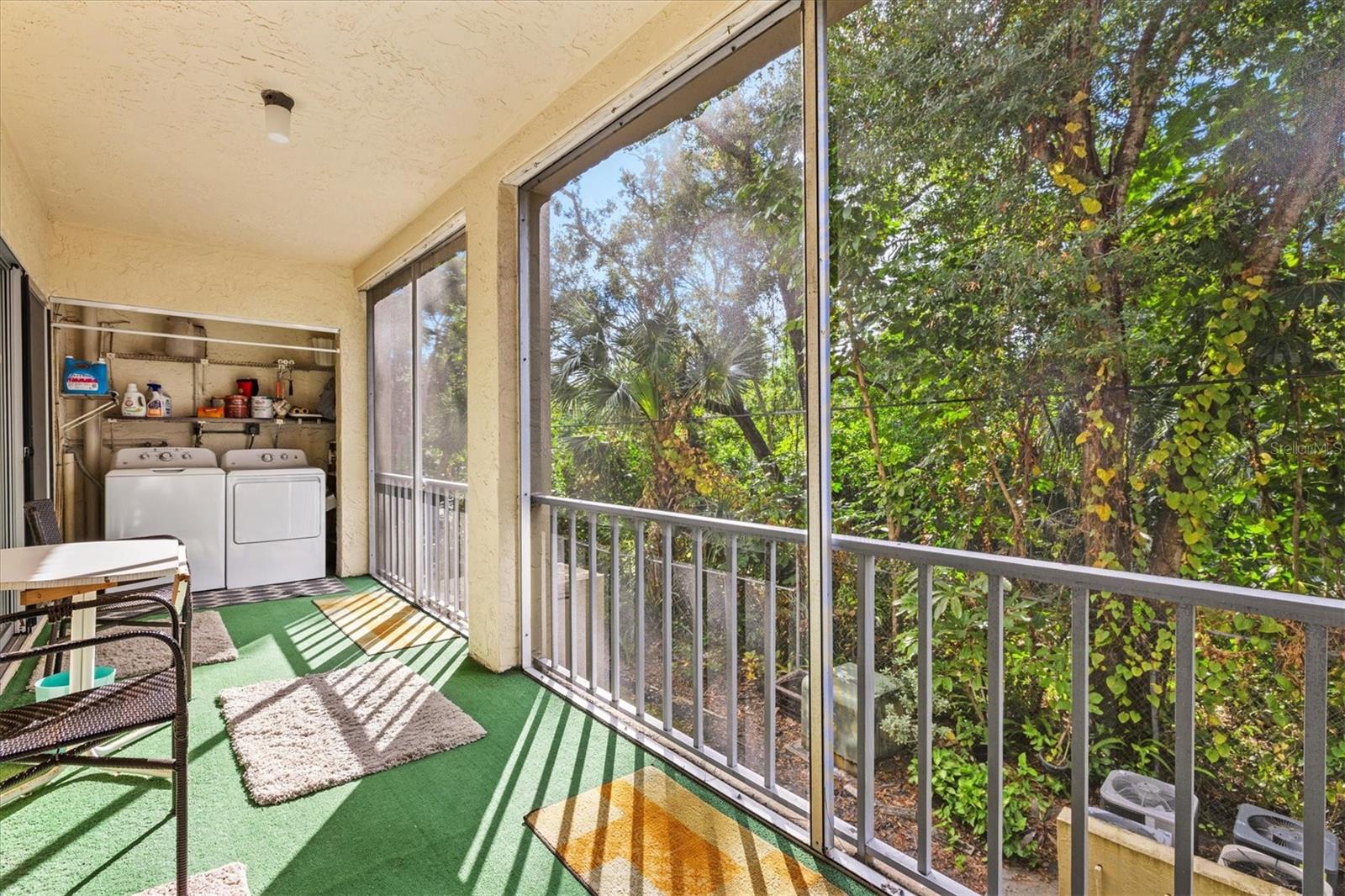 BAYSHORE ON THE LAKE APTS II SEC 3 - Residential