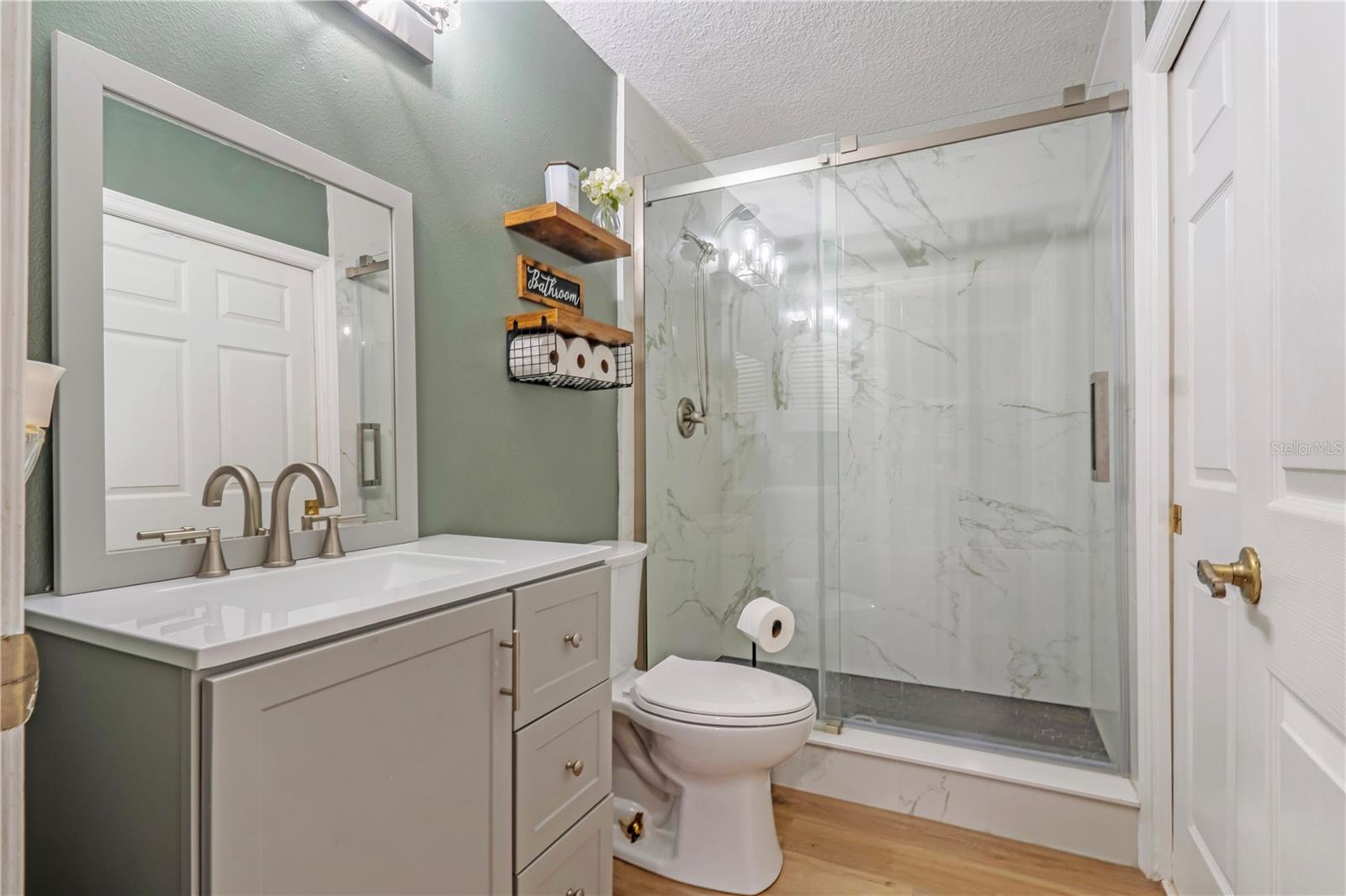 425 BLACK IRONWOOD DRIVE