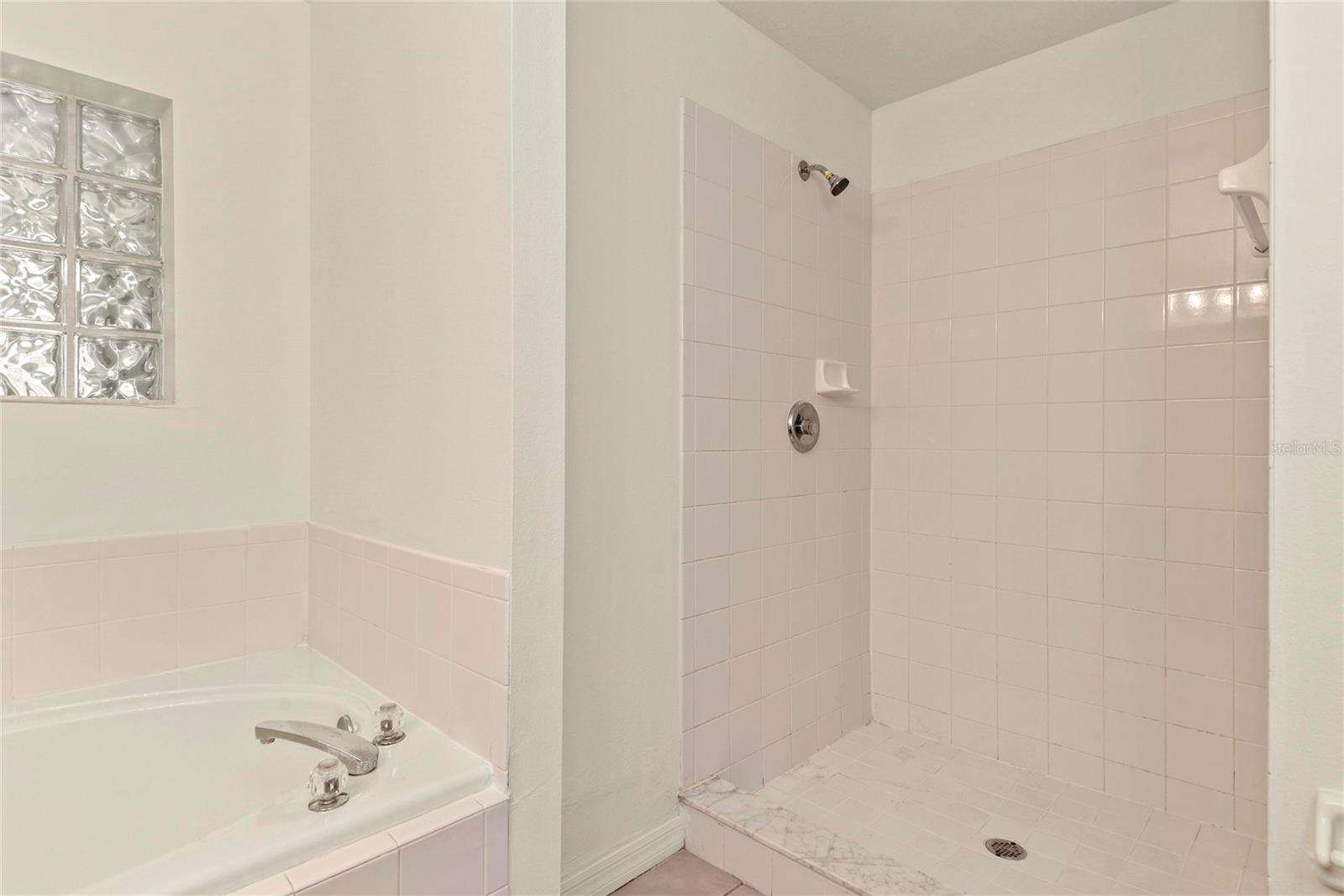 MAGNOLIA OAKS RIDGE - Residential Lease