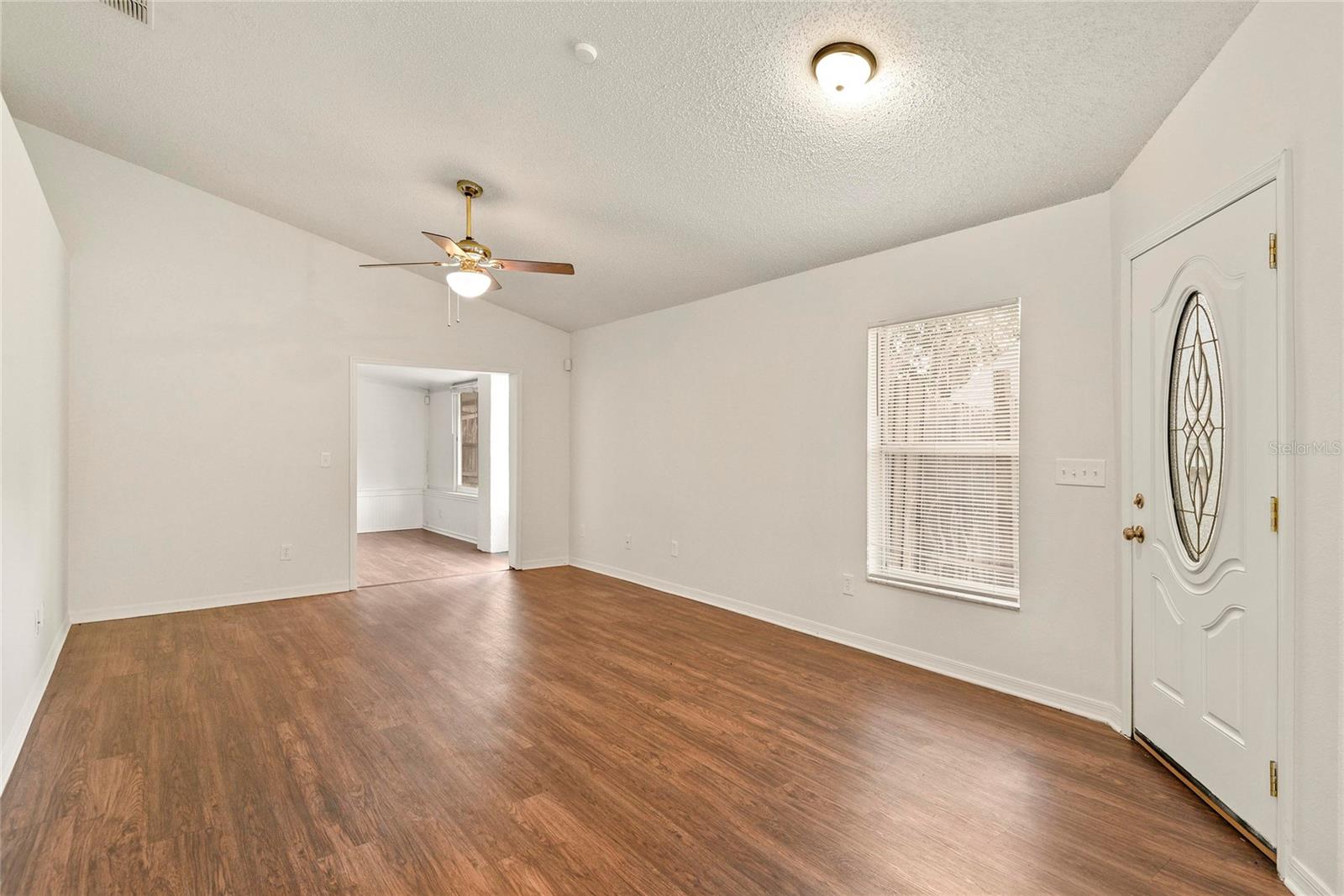 MAGNOLIA OAKS RIDGE - Residential Lease