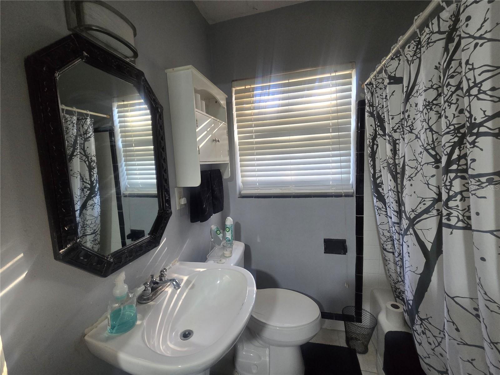 FLORIDENA - Residential