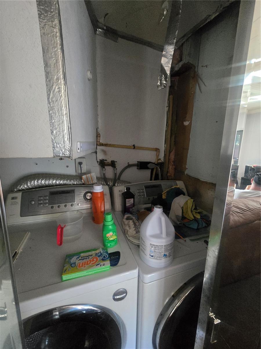 FLORIDENA - Residential