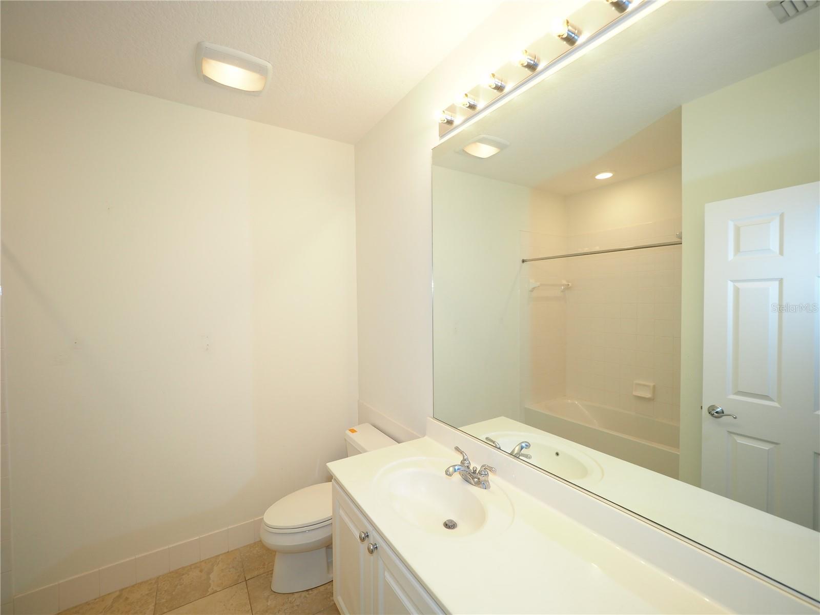 SAN PALERMO - Residential Lease