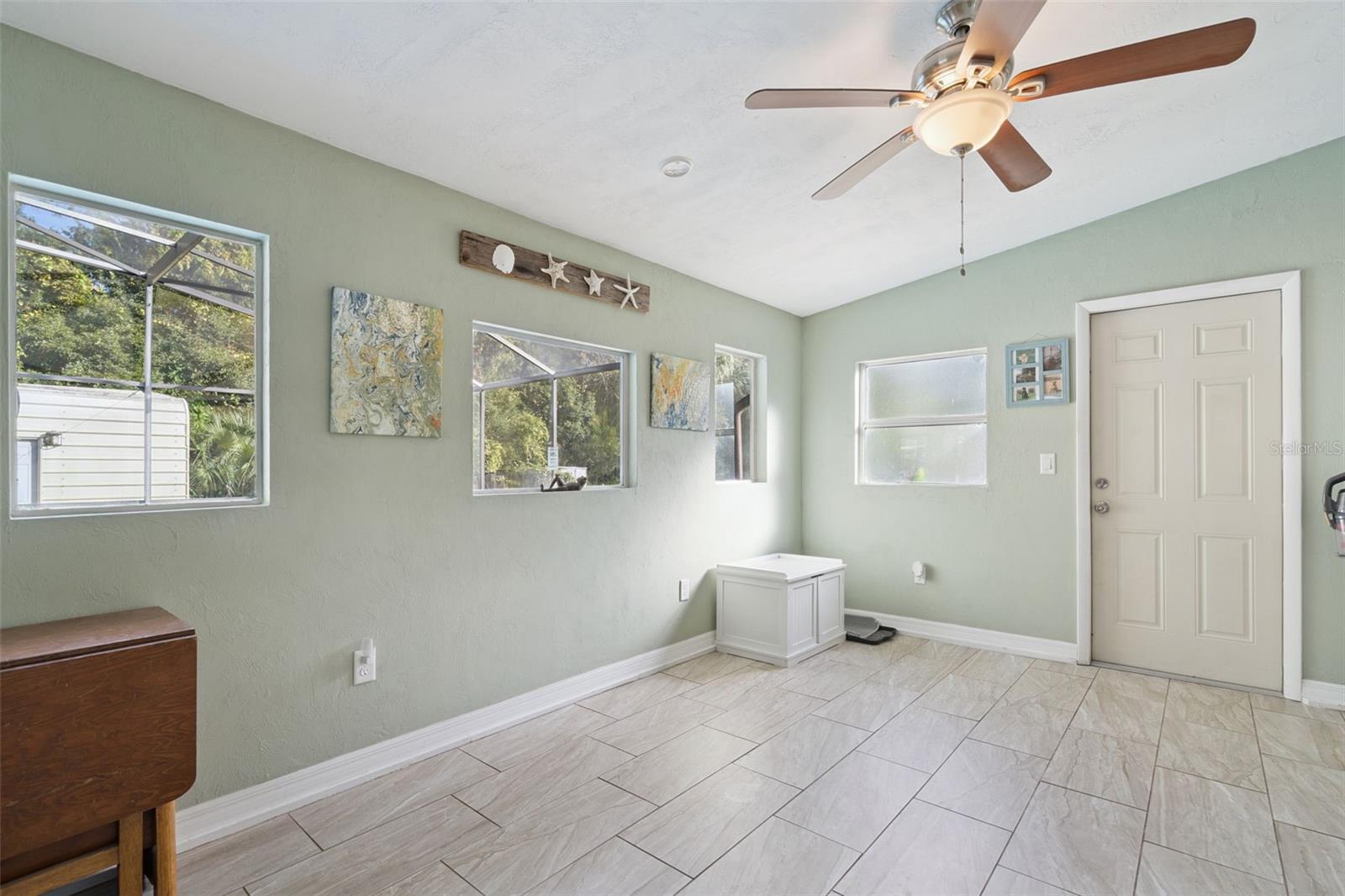 LAKE BERESFORD TERRACE ADD 01 - Residential