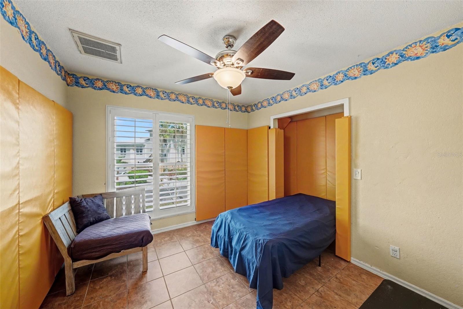 ST JOSEPH SOUND ESTATES - Residential