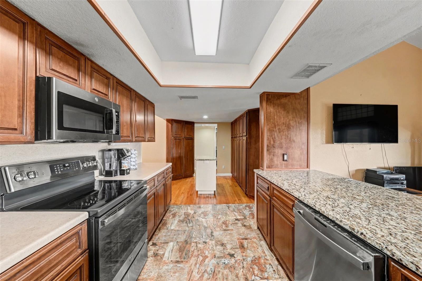 ST JOSEPH SOUND ESTATES - Residential