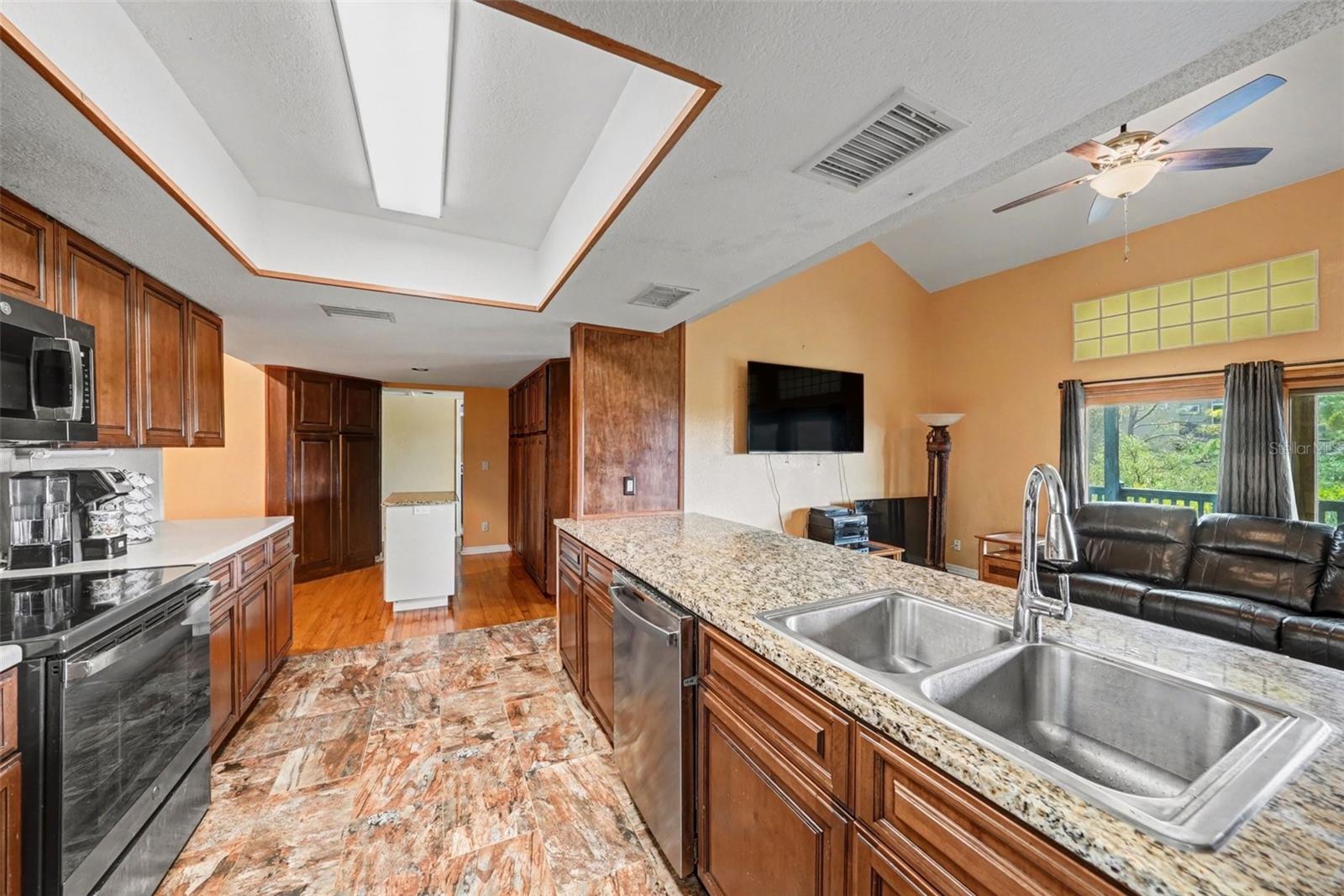 ST JOSEPH SOUND ESTATES - Residential