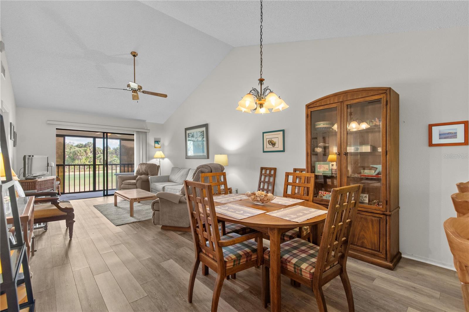 GOLFVIEW - Residential