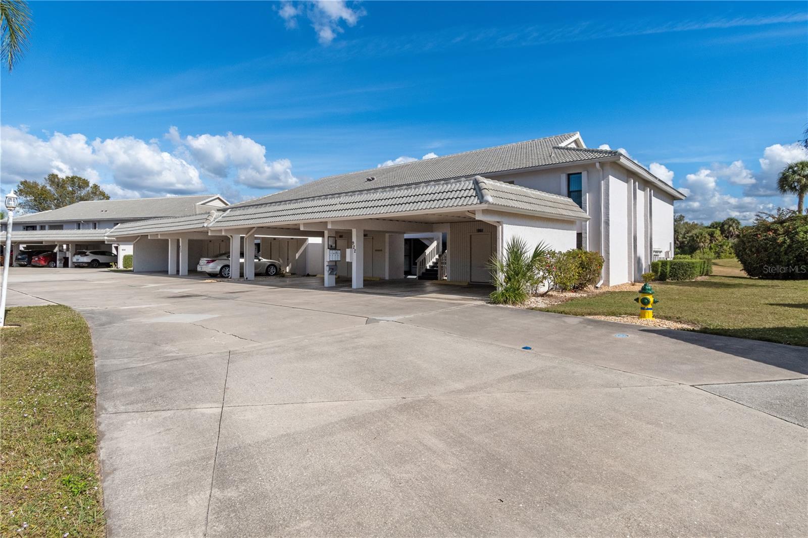 GOLFVIEW - Residential