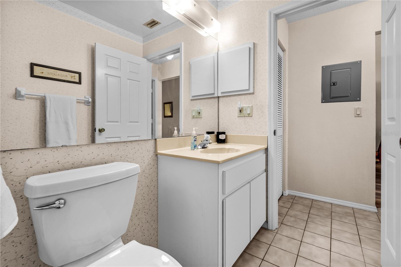 GOLFVIEW - Residential