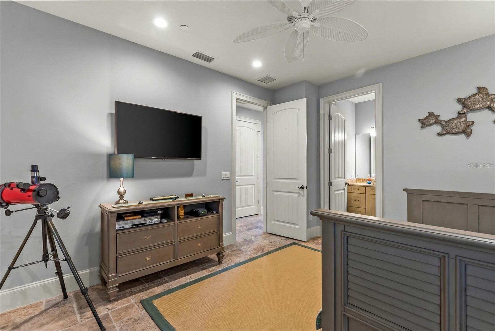 OCEAN HAMMOCK - Residential